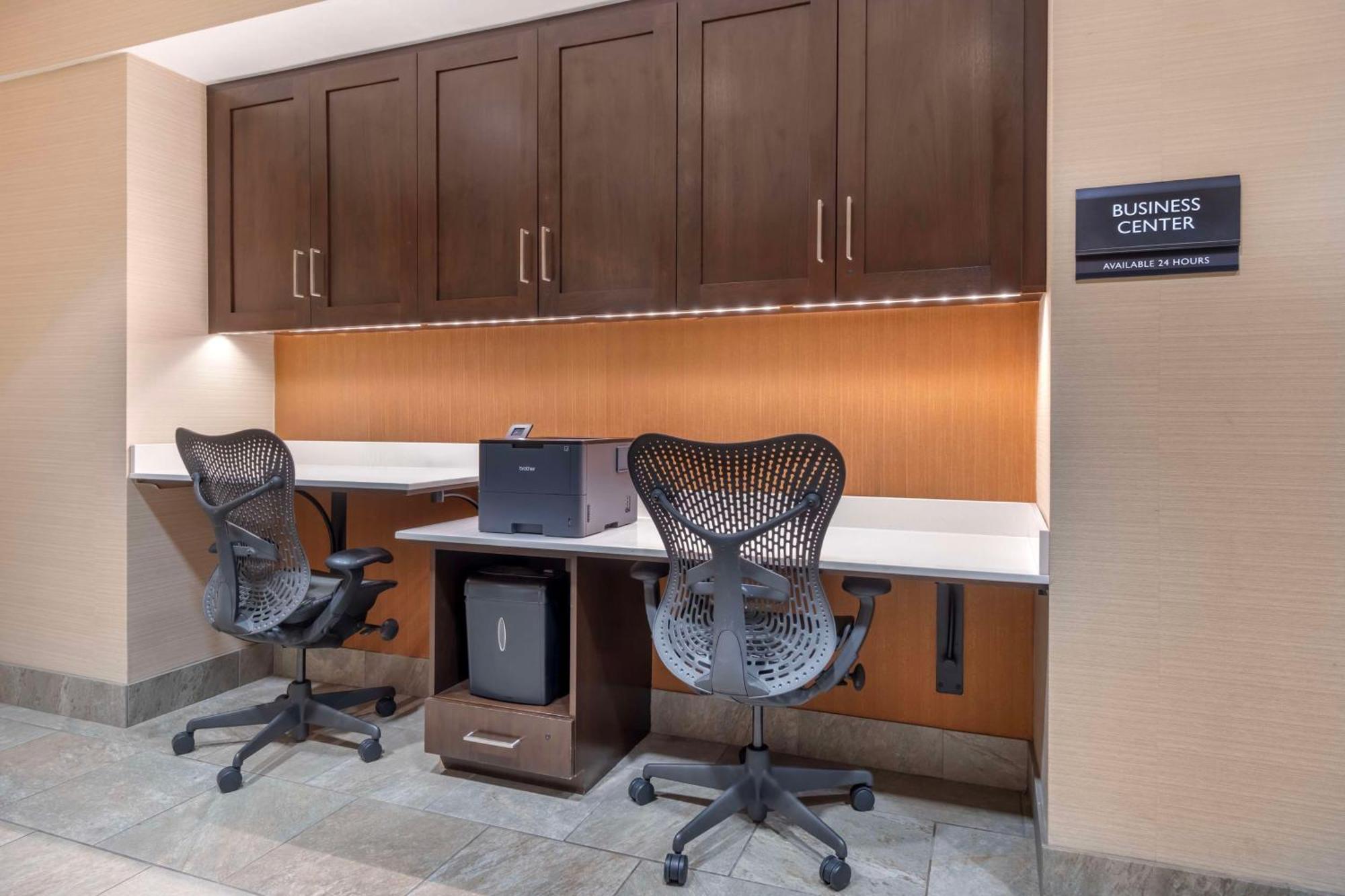 Hilton Garden Inn Lexington Kültér fotó